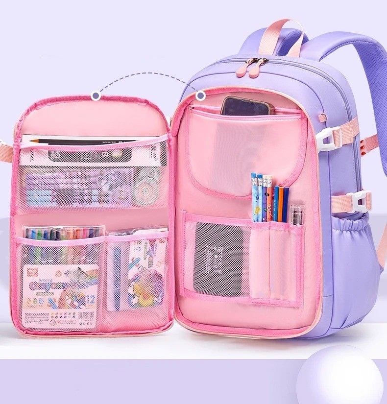 langlebiger Schulranzen Mädchen von innen