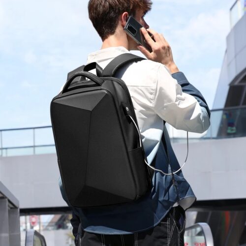 Laptop Rucksack Damen Herren mit einer person